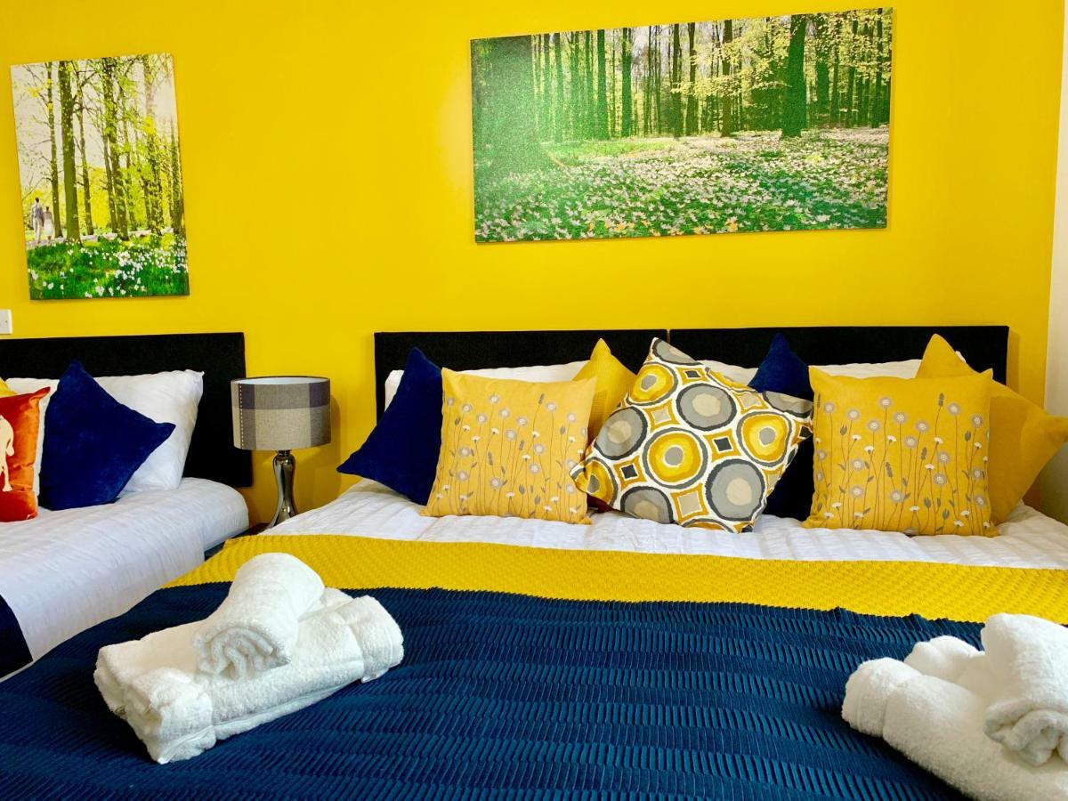 2 Bedrooms Modern Apartment, Lounge, Full Kitchen, Balcony, 5 Minutes Stratford Station London Bagian luar foto